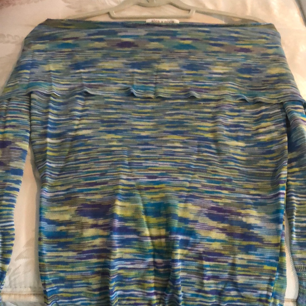 Alice & Olivia size medium 100 rayon